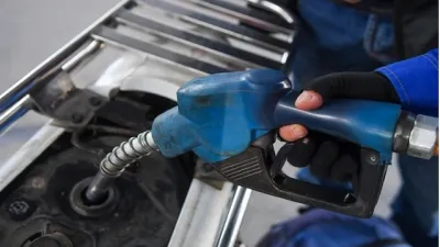Giá xăng dầu ra sao nếu được điều chỉnh ngay ngày 1/9 thay vì lùi tới 5/9?