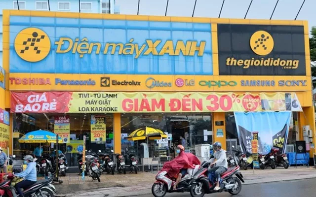 Thế Giới Di Động giảm nhân sự, tính đóng tới 200 cửa hàng ngay quý này