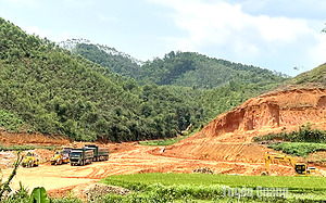 Giải ngân vốn đầu tư công: Khó đâu, gỡ đấy