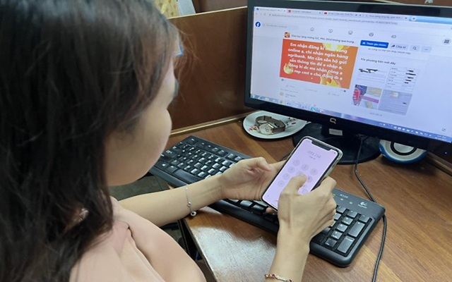 'Chợ vàng' online: Nhộn nhịp, lắm rủi ro