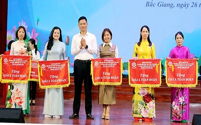 Bắc Giang: Trao 5 giải A tại hội thi tìm hiểu kiến thức phòng, chống bạo lực gia đình
