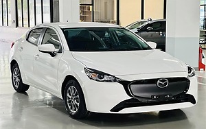 10 sedan bán chạy nhất nửa đầu năm 2024 tại Việt Nam thì một nửa là hạng B, Camry là xe duy nhất phân khúc lọt top