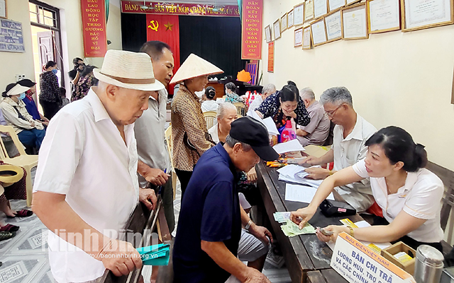 Ninh Bình: Chi trả tăng thêm trên 43 tỷ đồng cho người hưởng lương hưu và trợ cấp BHXH trong tháng 7/2024