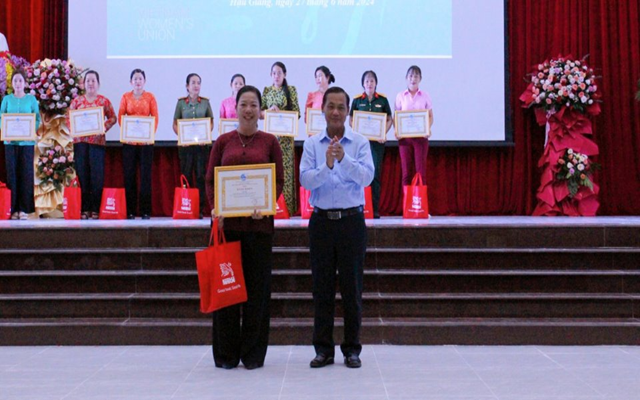 Hội Liên hiệp Phụ nữ tỉnh trao giải 2 hội thi, cuộc thi Kỷ niệm Ngày Gia đình Việt Nam cùng các sự kiện khác