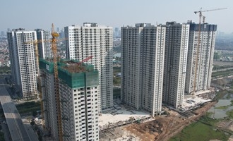 Doanh nghiệp bất động sản bất ngờ đặt kế hoạch lợi nhuận cao “chót vót” năm 2025