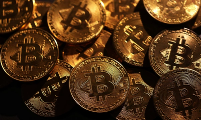 Bitcoin trở lại mốc 100.000 USD sau 3 tháng