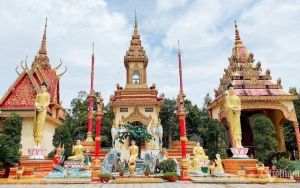 Ngôi chùa Khmer xứ biển Bạc Liêu, trăm năm quay mặt về hướng Đông