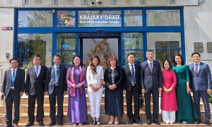 Quảng Bình đẩy mạnh xúc tiến du lịch, đầu tư tại Cộng hòa Séc