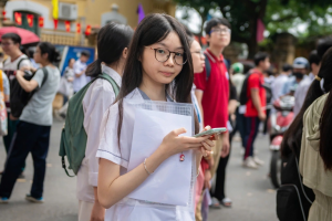 Hà Nội chính thức thi lớp 10: 103.000 học sinh cạnh tranh 81.000 suất học