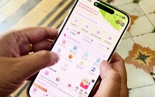 Từ 1.7, ví điện tử là phương tiện thanh toán tương đương tiền mặt, thẻ ngân hàng