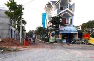 Tin lời 'cò đất', hàng trăm cư dân mua đất dự án điêu đứng