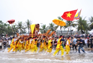 Đánh thức giá trị văn hóa biển trong phát triển du lịch Nghệ An