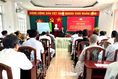 UBMTTQ Việt Nam tỉnh Khánh Hòa: Tuyên truyền về bảo vệ môi trường, ứng phó với biến đổi khí hậu cho chức sắc, chức việc các tôn giáo