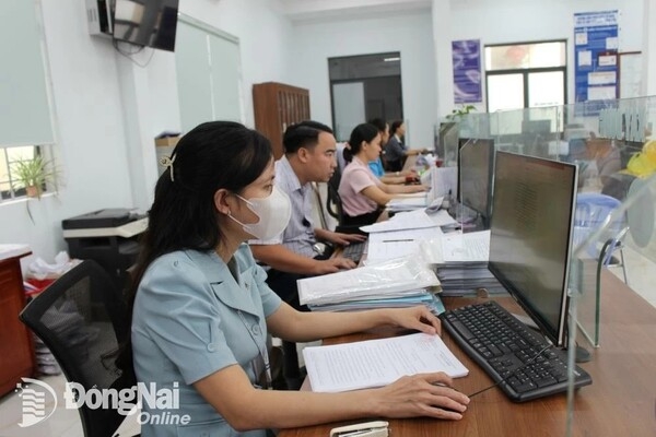 Trước ngày 20-6, hoàn thành tích hợp Hệ thống thông tin tiếp nhận, xử lý phản ánh kiến nghị về văn bản quy phạm pháp luật với Cổng thông tin điện tử của bộ, ngành, địa phương