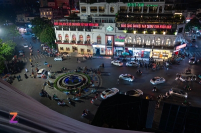 Phá dỡ tòa 'Hàm cá mập'