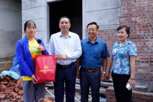 Mường Khương hoàn thành xóa nhà tạm, nhà dột