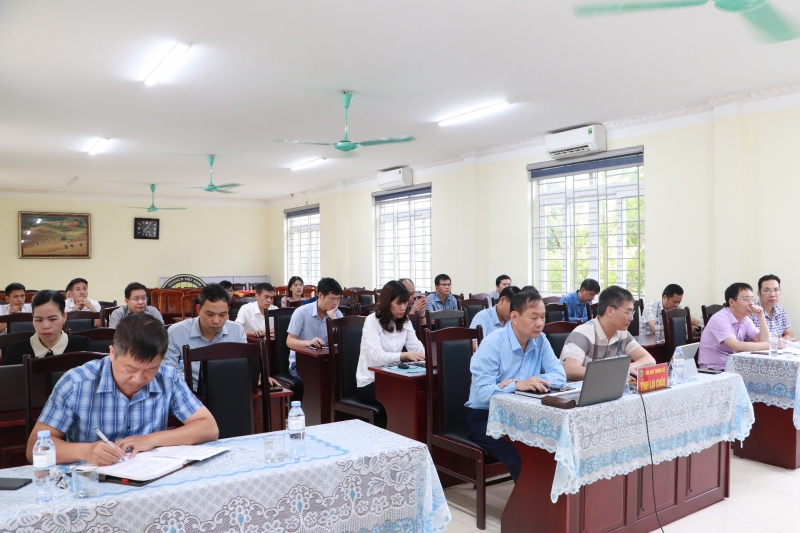 Triển khai, hướng dẫn xây dựng các chỉ tiêu kinh tế - xã hội phục vụ xây dựng văn kiện Đại hội Đảng bộ cấp tỉnh, cấp xã (mới) nhiệm kỳ 2025 - 2030