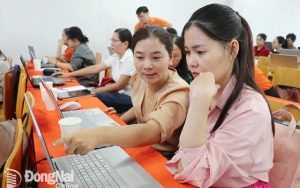 Phổ cập AI cho giáo viên