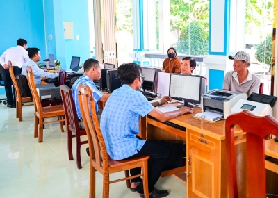 Bảo đảm hoạt động của từng cấp chính quyền thông suốt, hiệu quả