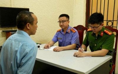 Tạm giữ hình sự 4 đối tượng tuồn hàng tấn thịt lợn dịch bệnh ra thị trường tại Hà Nội