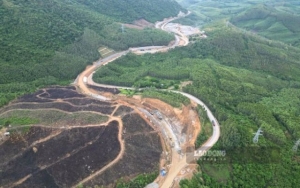 Bộ Xây dựng đề nghị Gia Lai chủ động lo vốn nâng cấp hạ tầng giao thông, sân bay Pleiku