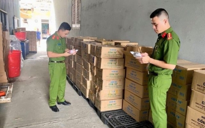 Nguyên lãnh đạo xã chỉ đạo sản xuất cồn y tế giả chứa chất độc