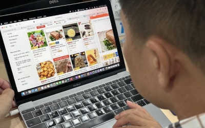 Bất an với thực phẩm 'nhà làm' bán tràn lan