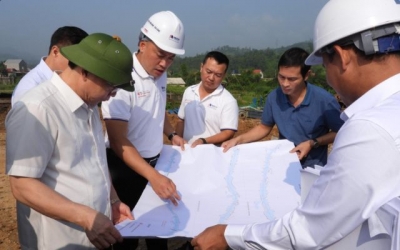 Lãnh đạo tỉnh kiểm tra thực địa dự án tuyến cao tốc cửa khẩu Hữu Nghị-Chi Lăng