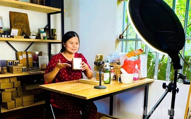 Tìm đầu ra cho sản phẩm OCOP trên nền tảng số