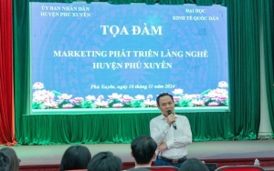 Ông Chủ tịch biến huyện nghèo thành 'ngôi làng 5.000 tỷ'