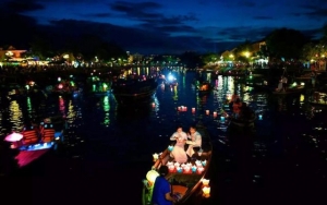 Du lịch Việt Nam trải nghiệm mùa thu quyến rũ với Tết Trung thu rực rỡ sắc màu