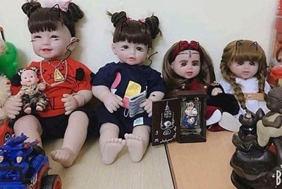 Búp bê Kuman Thong - Hiểm họa tiềm ẩn trong học đường