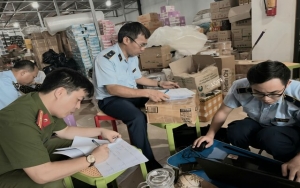 Nguy cơ khôn lường từ dược phẩm và thực phẩm chức năng được rao bán trên sàn TMĐT