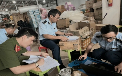 Nguy cơ khôn lường từ dược phẩm và thực phẩm chức năng được rao bán trên sàn TMĐT