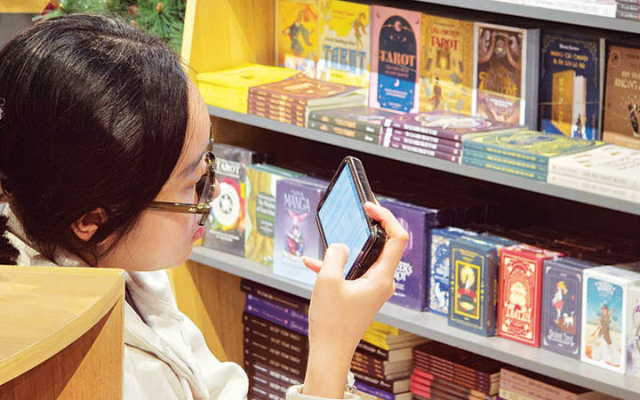 Nhà sách truyền thống trước “cơn lốc” thương mại điện tử