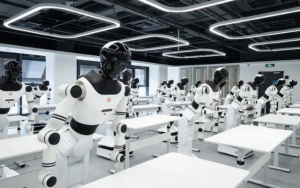 Trường đào tạo robot hình người lần đầu xuất hiện