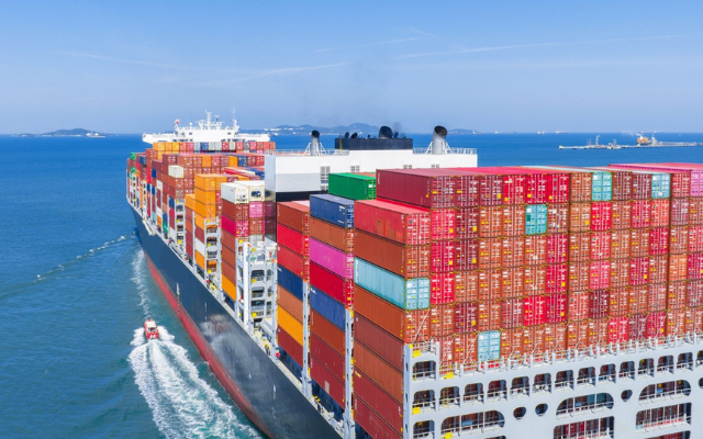 Hàng Made in Vietnam ào ạt “chảy” vào thị trường Mỹ