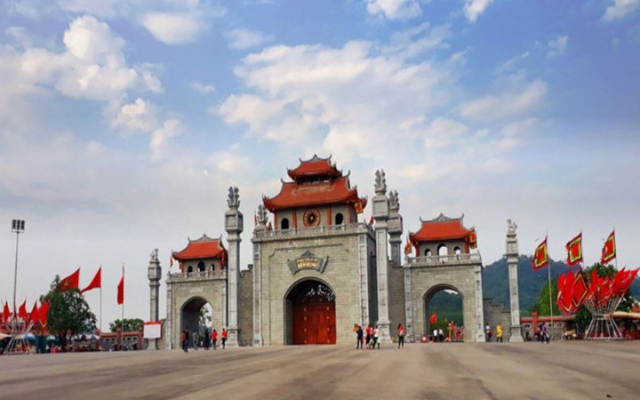 LỄ HỘI ĐỀN HÙNG - NÉT ĐẸP VĂN HÓA TÂM LINH - ĐẤT TỔ PHÚ THỌ