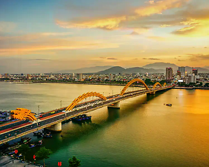 Địa Điểm Du Lịch Nổi Tiếng 