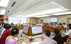 Phường Hà Đông thúc đẩy khoa học, công nghệ, đổi mới sáng tạo và chuyển đổi số trong phát triển làng nghề dệt lụa Vạn Phúc