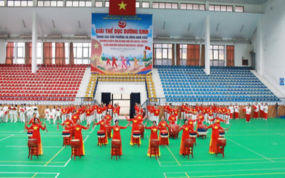 Sôi nổi Giải Thể dục dưỡng sinh Trung cao tuổi phường Hà Đông năm 2026