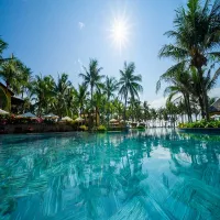 Pandanus Resort 4* Phan Thiết - Buffet Sáng, Hồ Bơi, Bãi Biển Riêng, Voucher Giá Tốt, Khách Sạn Trung Tâm Mũi Né