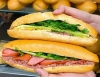 Bánh mì pate xúc xích