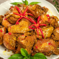 Cơm gà xào xả ớt