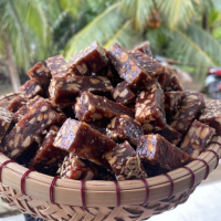 Kẹo Chuối Gừng Thùy Linh – Kẹo Chuối Dẻo Gừng Cay Nhẹ Đặc Sản