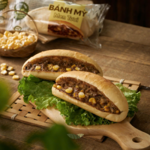Bánh mì bò sốt tiêu đen