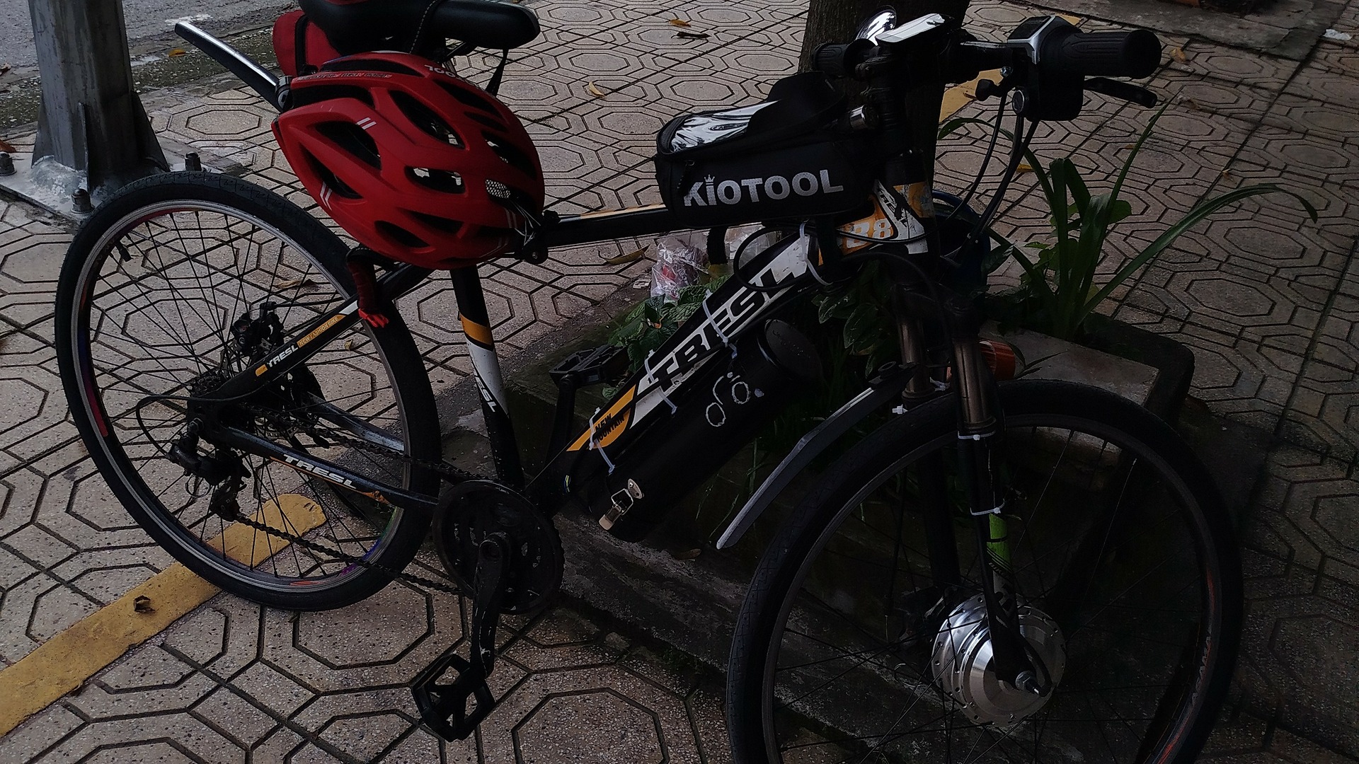 BIKE_XANH_XANH
