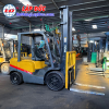 Xe nâng dầu 3 tấn TCM FD30C3 -4.5M