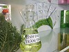 Mặt Nạ Tràm Trà Tha Von hộp 5 miếng 	Giúp làm mát và dịu làn da đỏ do nóng và thường xuyên đeo khẩu trang  
