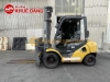 Xe nâng dầu 2.5 tấn Komatsu FD25T-17